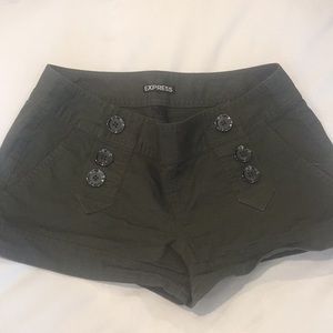 Army green three button down shorts